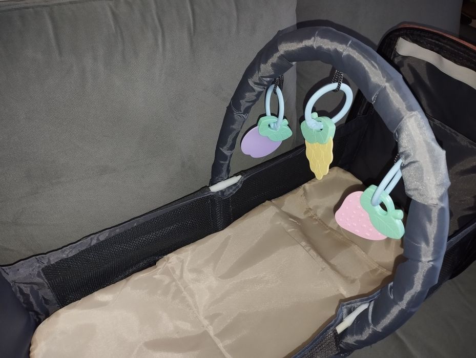 Mochila de maternidade com cama NOVA