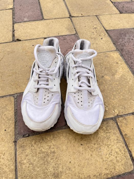 Кросівки жіночі Nike Air Huarache White