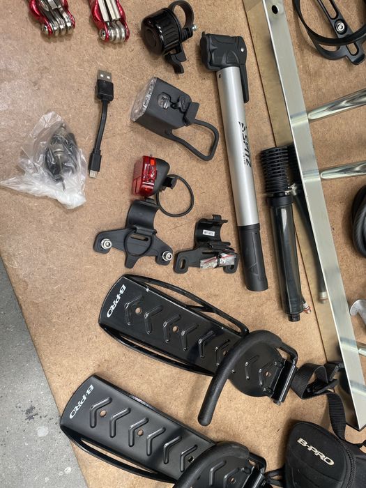 Bicicleta - lote material diverso