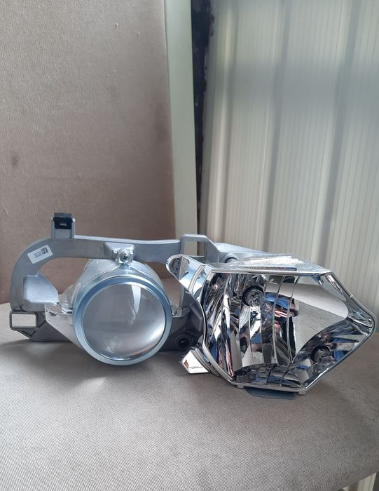 Лінза Аутлендер 3