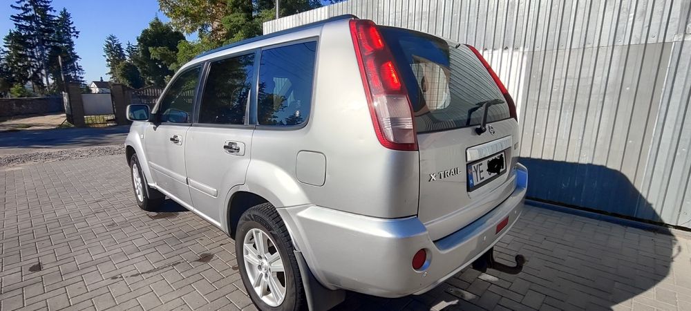 Nissan X-trail t 30