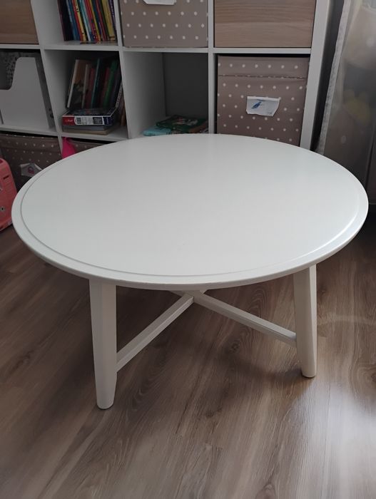 Stolik kawowy do salonu Kragsta IKEA