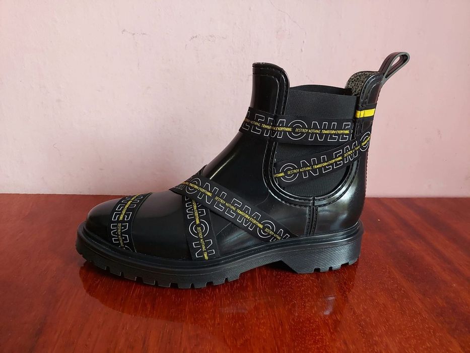 Гумові чоботи фірми lemon jelly оригінал


Розмір 41 

Замір по стельц