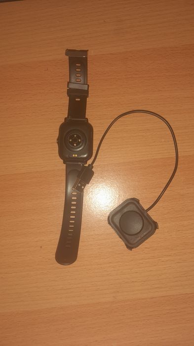 Relógio digital preto