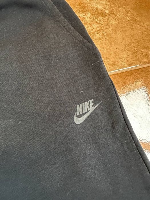 Чоловічі шорти Nike Tech Fleece