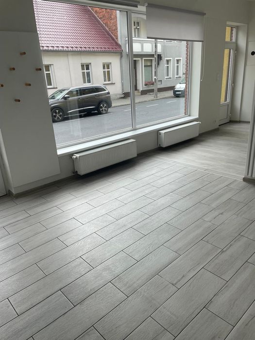 Lokal usługowy w centrum Gostynia  !!!  - WYNAJEM LUB SPRZEDAŻ