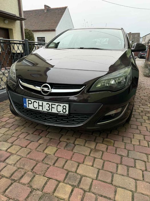 Opel Astra J Facelift