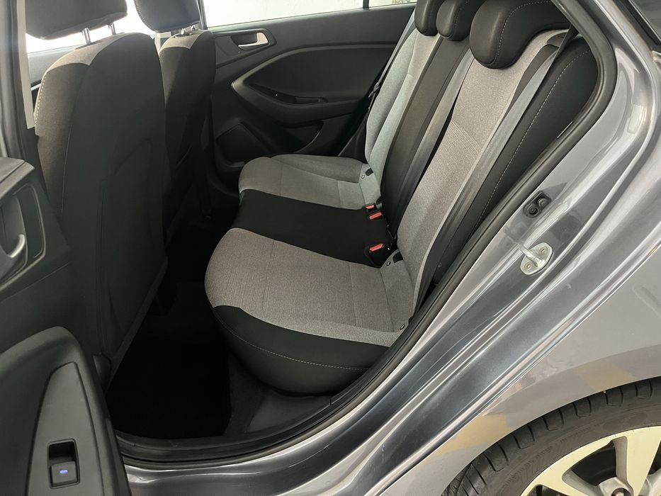 Hyundai i20 1.1 CRDI — photo 5