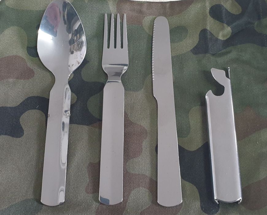 Niezbędnik czteroczęściowy stalowy