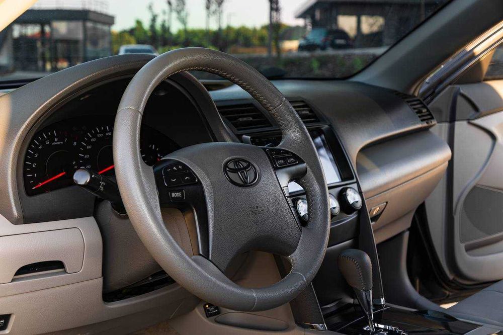 Продам  Тойота камрі Toyota camry 2.5 2011р