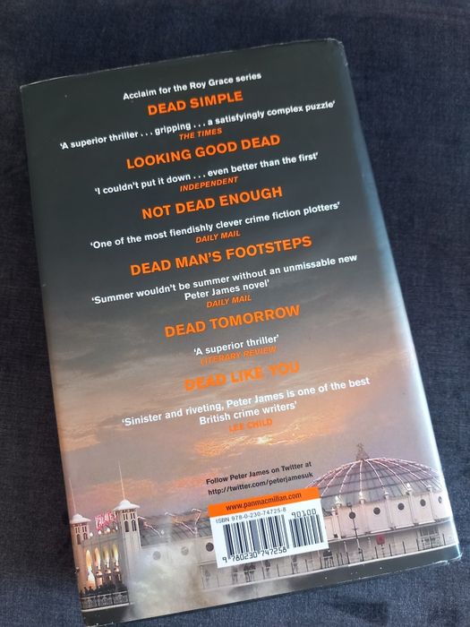 Dead Man's Grip - PETER JAMES