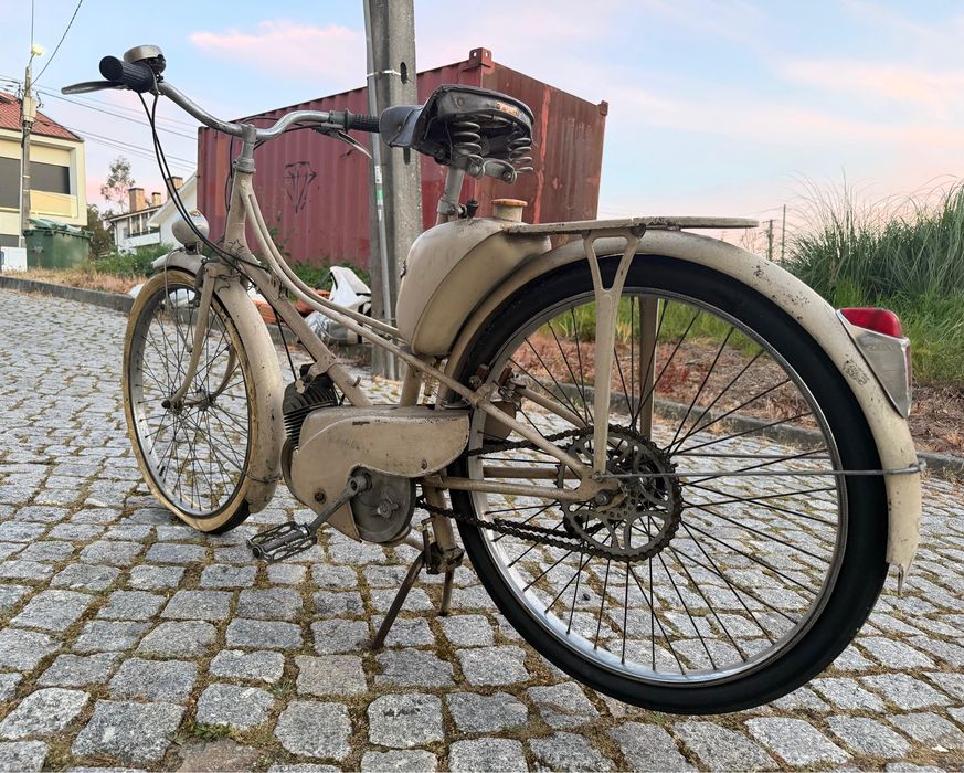 Lote 3 motas Clássicas Solex + Mobyllete + yamaha passol II
