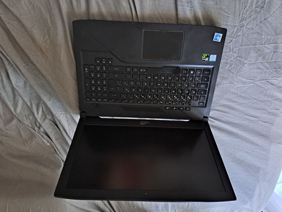 Portátil Gaming Asus Rog Strix GL503G
