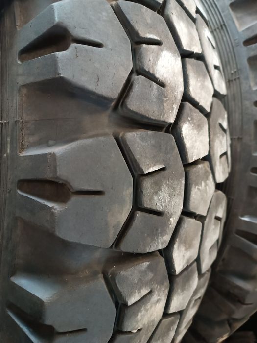 OPONY 14.00x20 z Wojska