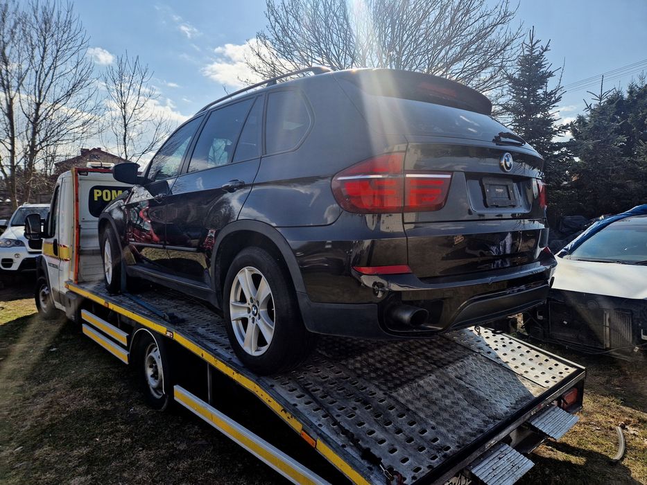 BMW x5 e70 lift  3.0  benzyna  Części