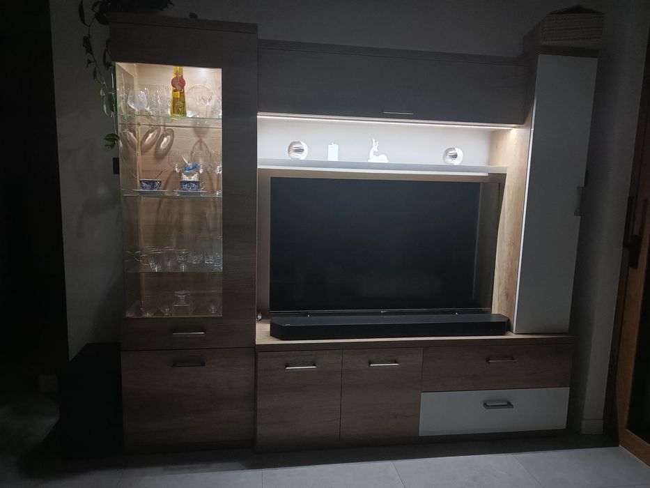 Sprzedam meblościankę