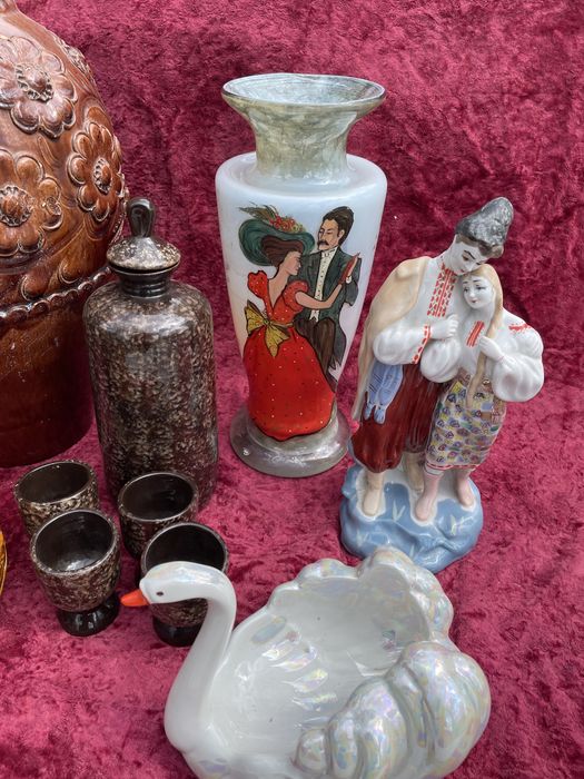 Різні вироби Майоліка, Опішня, Буди