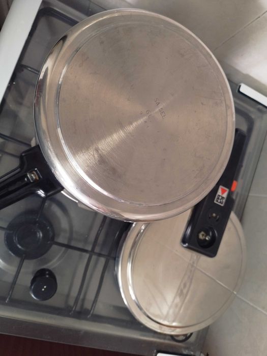 Panela de Pressão 6L
