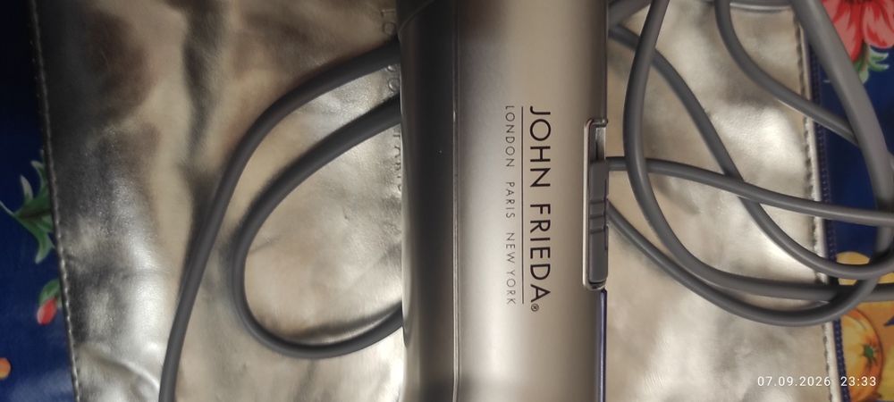 Фен-щітка John Frieda Salon Shape Hot Air Brush (JFHA5)