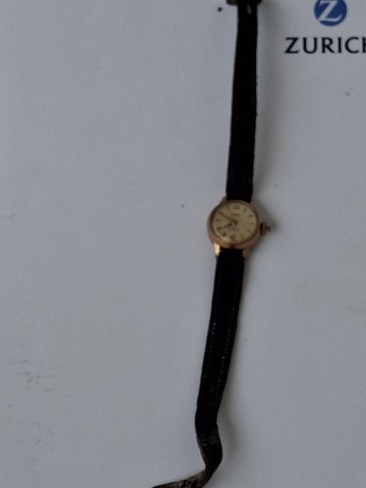 Relógio antigo senhora Licurgo swiss made não testado