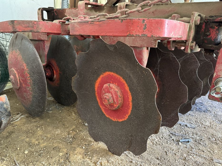 Grade de discos para trator