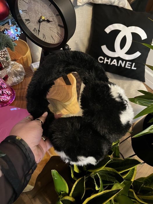 Nauszniki Chanel