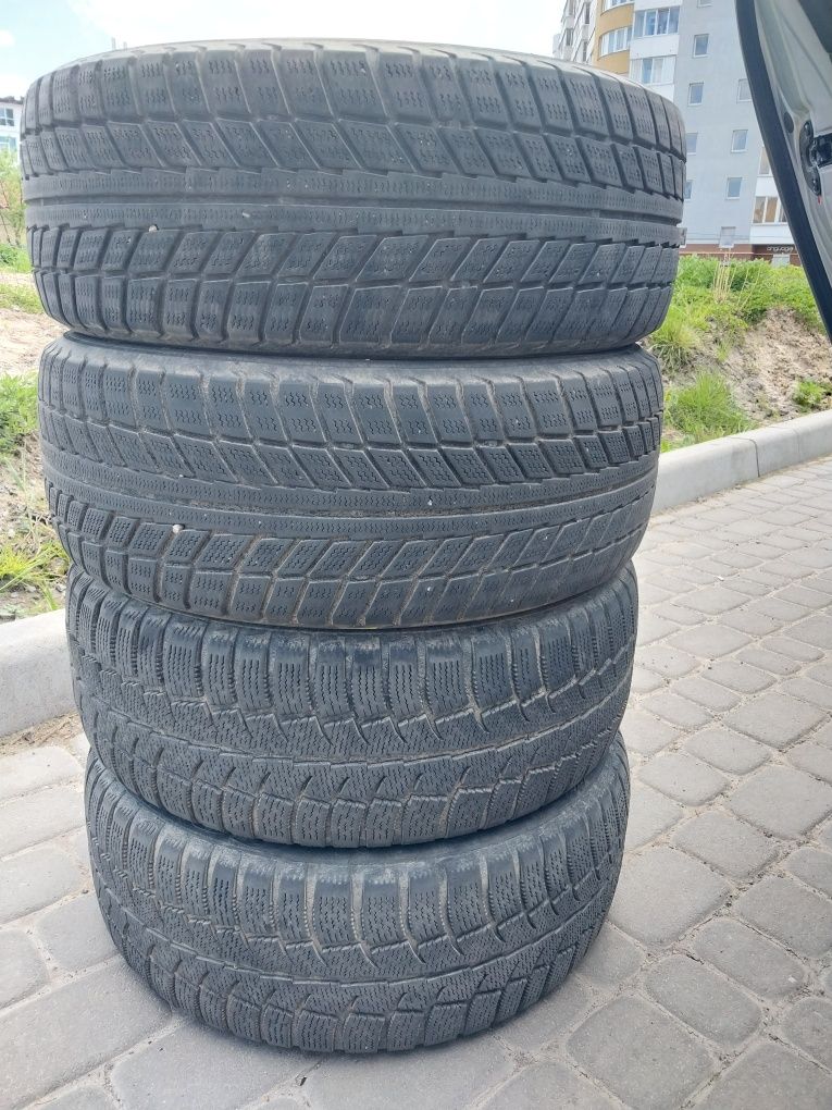 Резина r16 205/55 колеса Р16: 750 грн. - Автошини Львів на Olx