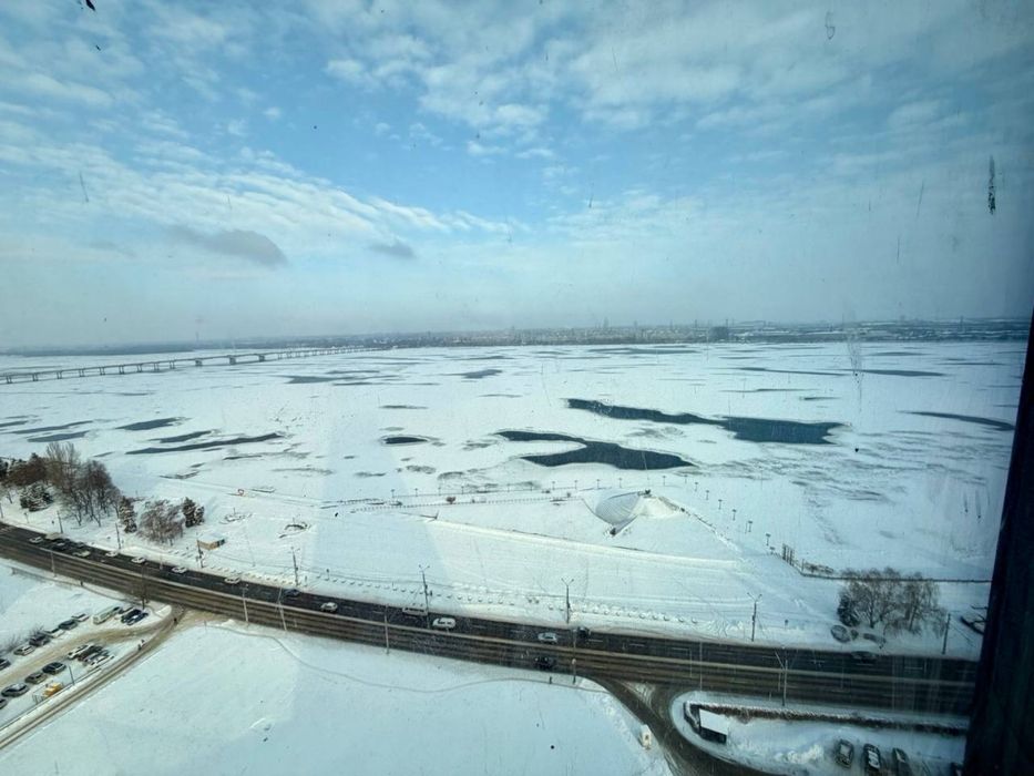 Продам 4-комн.квартиру с шикарным видом на р.Днепр в ЖК «Маяк». Mayak