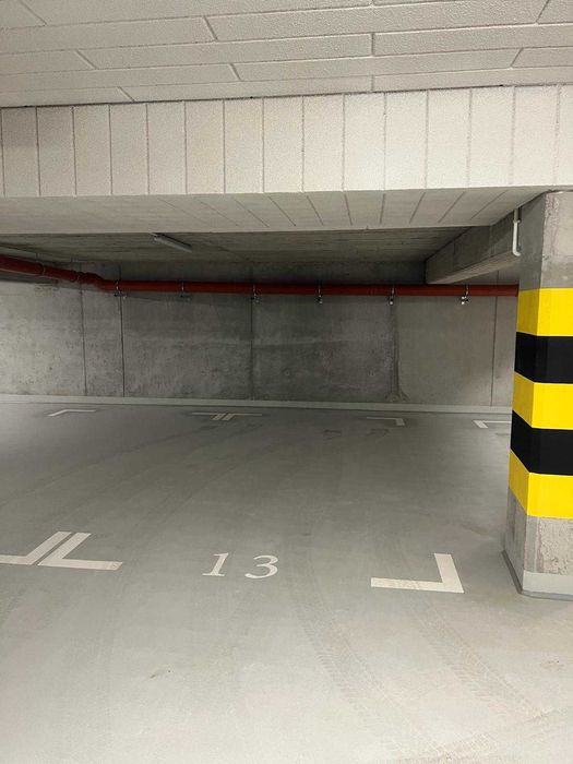 Miejsce postojowe w hali garażowej ul. Legionów 40A