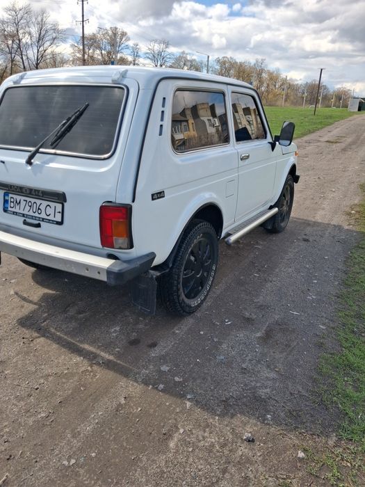 Продам ВАЗ ніва 21214
