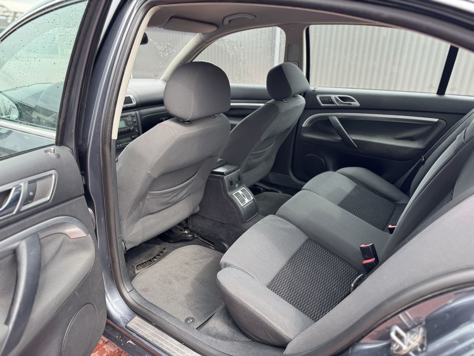 Skoda superb 1.9 tdi 96 kw 2007 рік