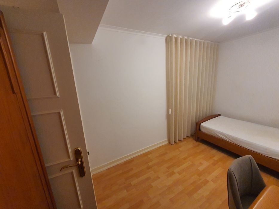 Quarto Olivais junto Faculdade de Economia
