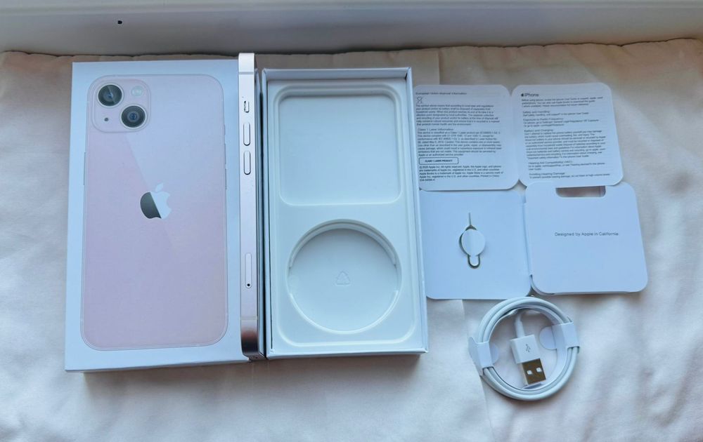 iPhone 13 на 128 Гб в идеальном состоянии