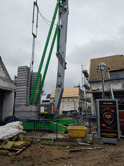 Żuraw szybko-montujący, hydrauliczny Cattaneo  CM 90s4