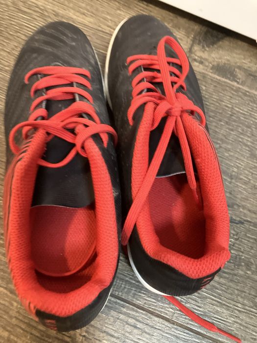 Sportowe buty korki dla dzieci