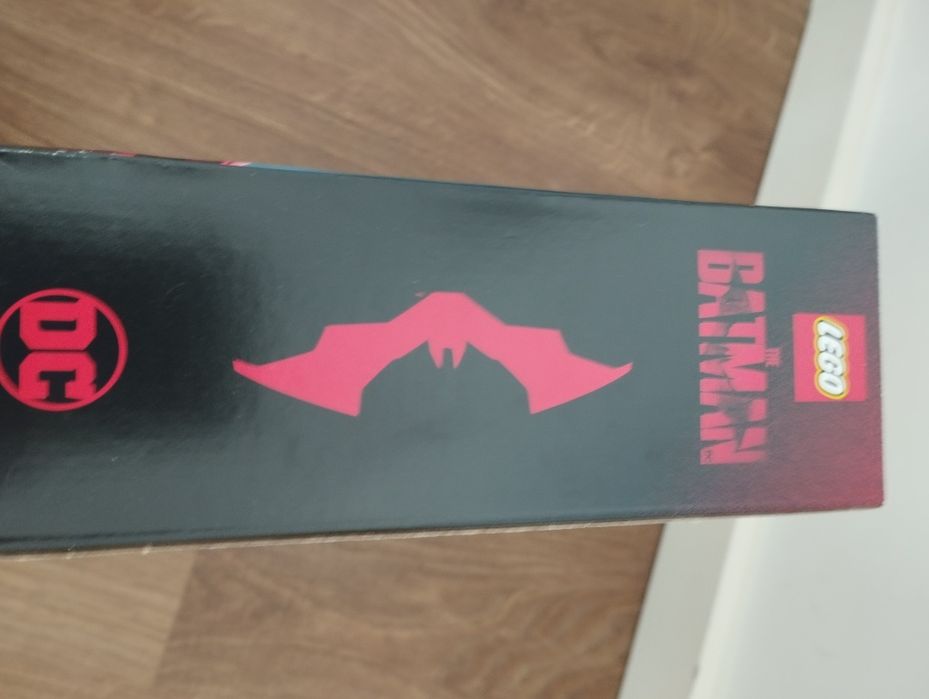 LEGO DC Batmoblie: A perseguição do Pinguiin 76181 Novo