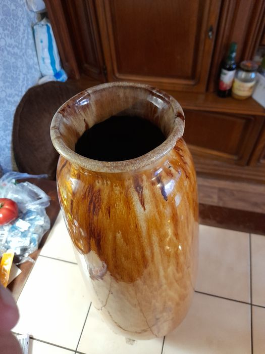 Sprzedam duży wazon