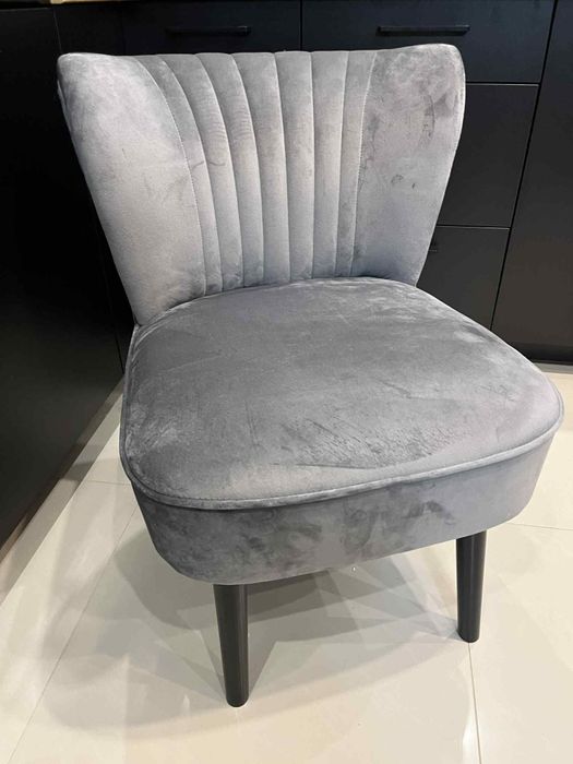 Krzesła do salonu jadalni