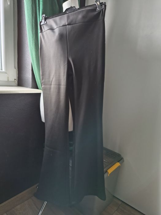 Spodnie damskie legginsy ocieplane futerkiem od wewnętrznej strony xl