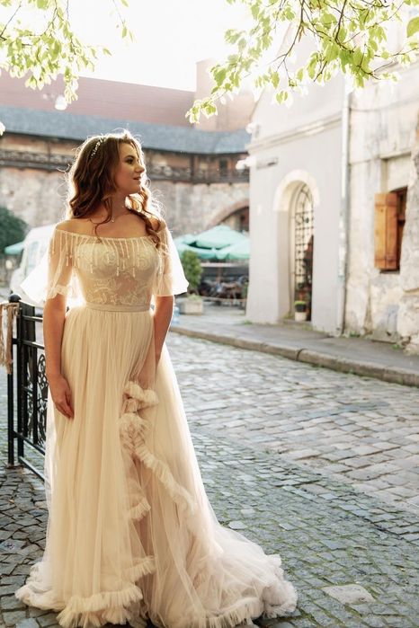 Весільне плаття Rara Avis