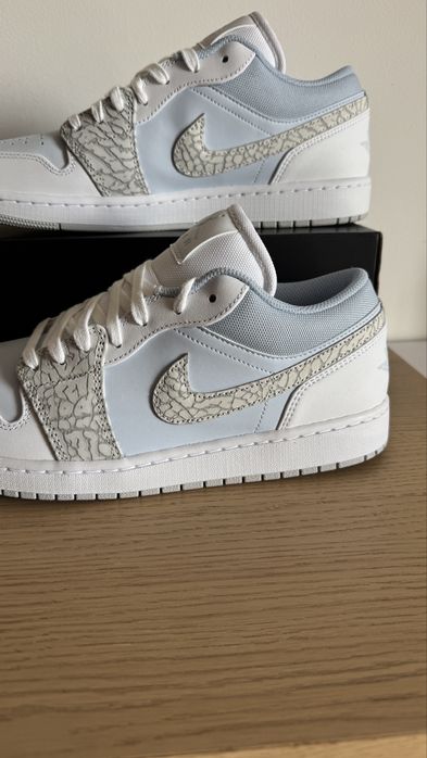 Air Jordan 1 Low SE “Blue Tint / Sail / White / Grey Fog” | rozmiar 43