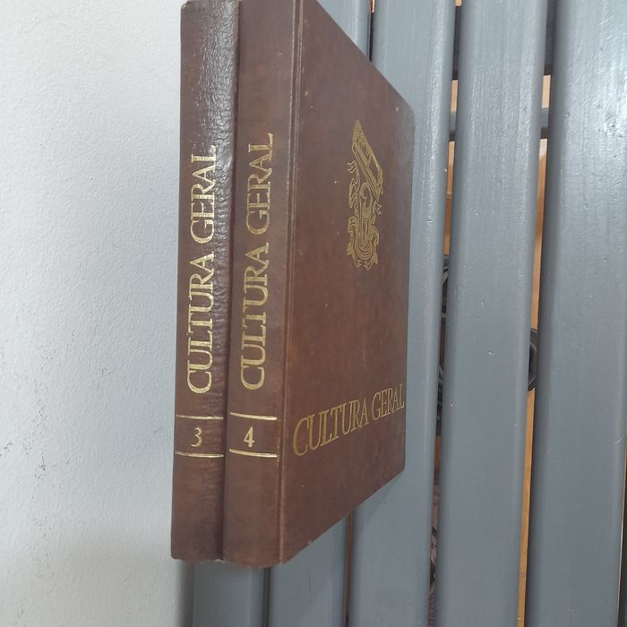 Livros 5 € unidade vários temas