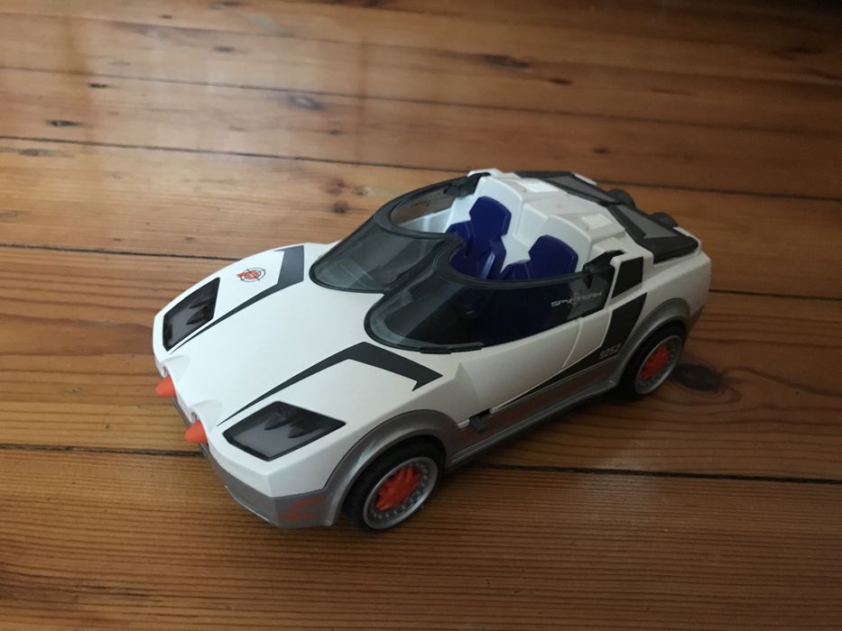 Auto playmobil agenci strzelajace