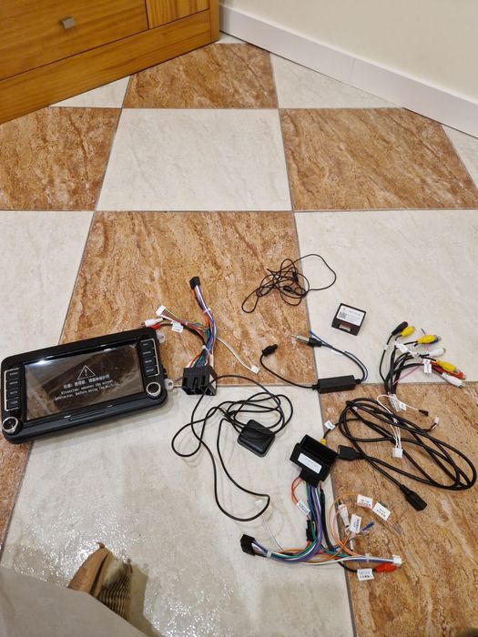 Auto-rádio Android VW Golf 5/6 Passat Tiguan GPS completo