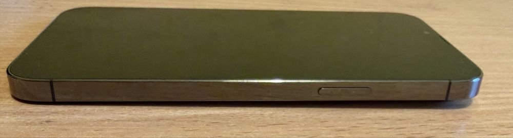 iPhone 13 Pro Max 256GB 77% kondycji baterii. Stan bardzo dobry.