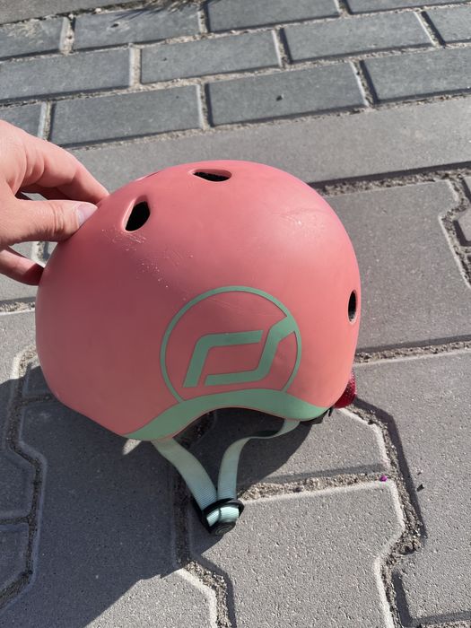 Fotelik rowerowy Thule Ridealong + Kask