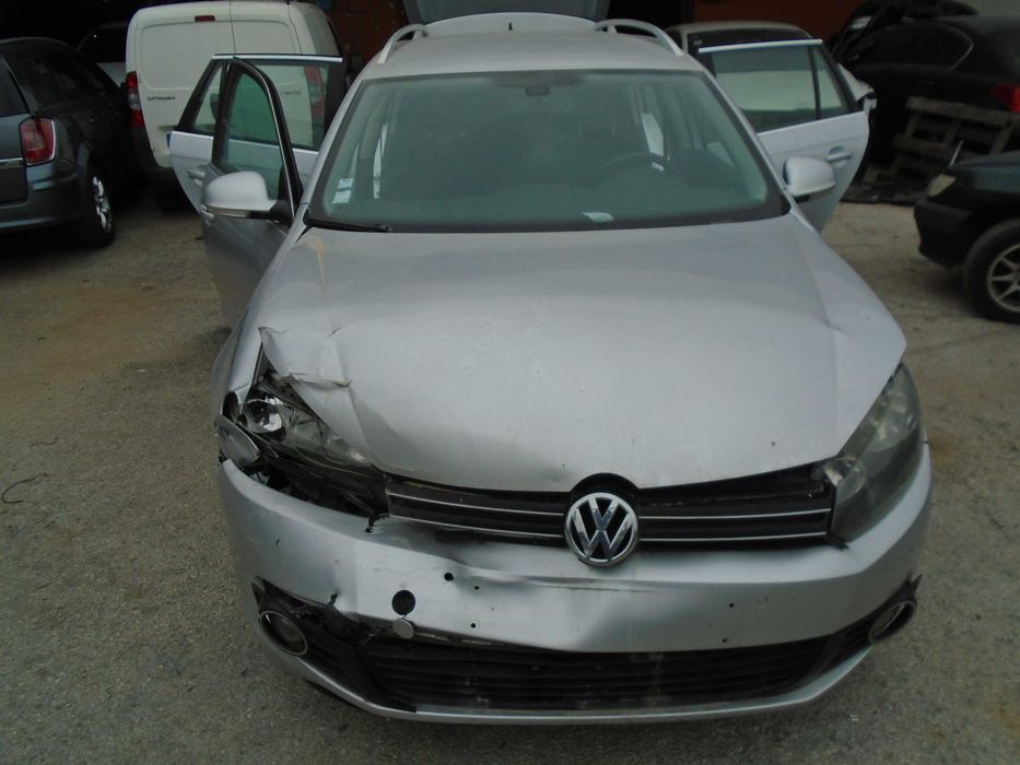 VW GOLF Variant 1.6 Tdi