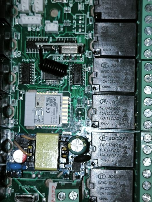 Módulo Relé Tuya WiFi/Zigbee 12 Canais – Smart Home