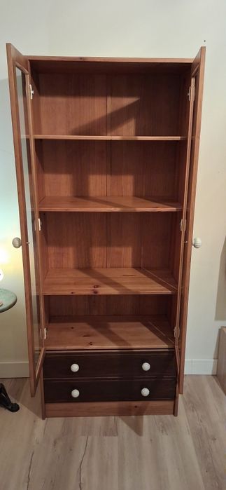 Louceiro - Cristaleira - vitrine - armário