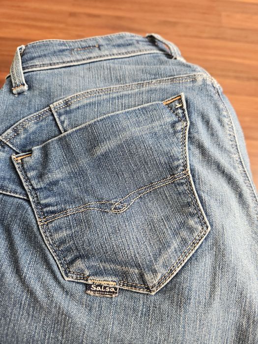 Calças salsa push-up